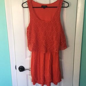 Sequin Hearts | Flowy dress with lace design